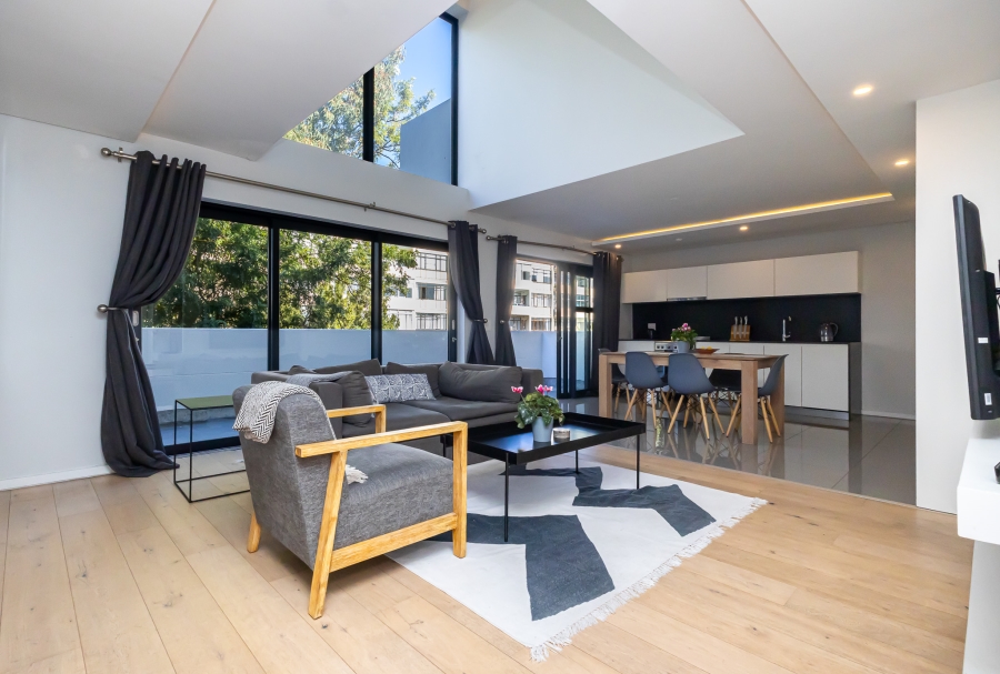 2 Bedroom Property for Sale in Sea Point Western Cape